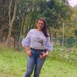 Meet your Posher, Marcia